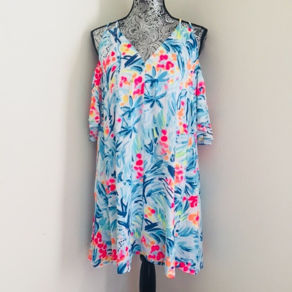 🎉SOLD🎉 LILLY PULITZER Off the Shoulder dress! - Picture 8 of 8